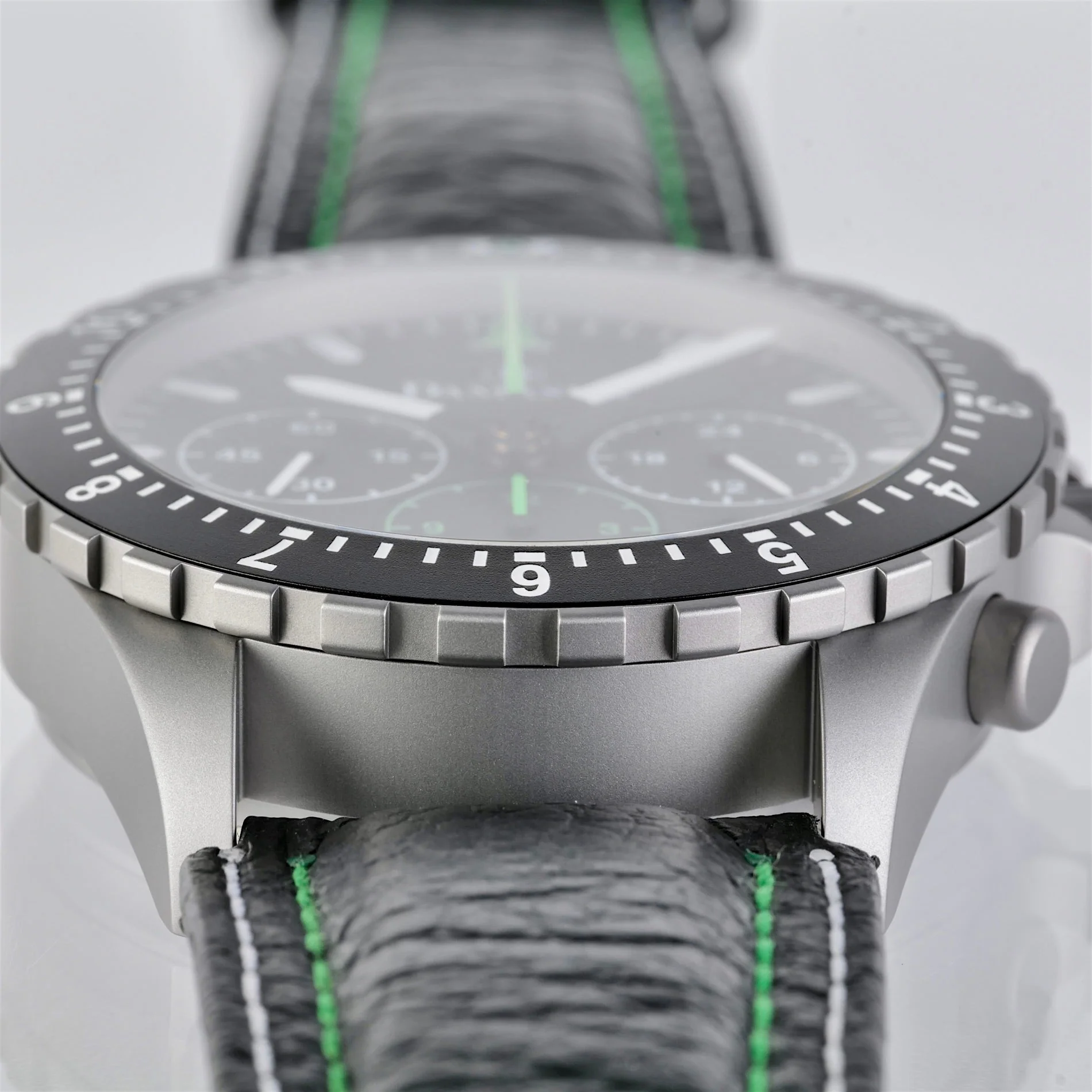 Damasko DC86 Green, Boxed 91 - Image 5