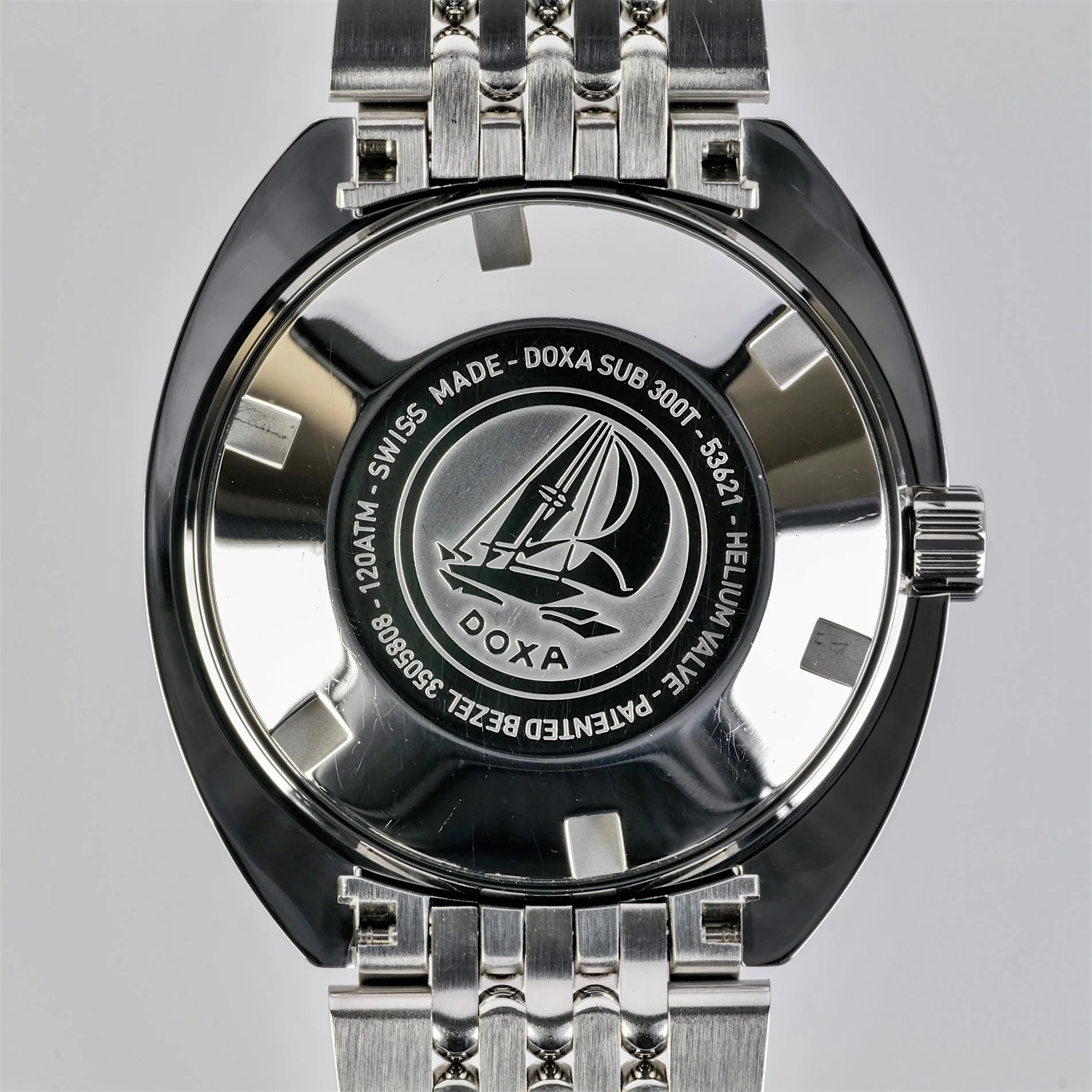 Doxa SUB 300T   53621 - Image 9