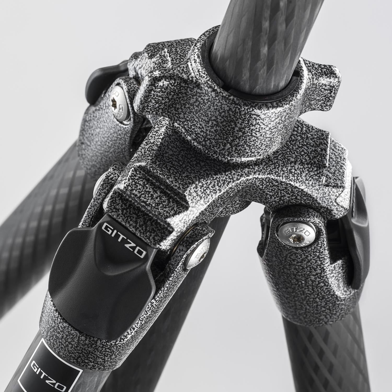 Gitzo GT2532 Mountaineer Series 2 - Image 2