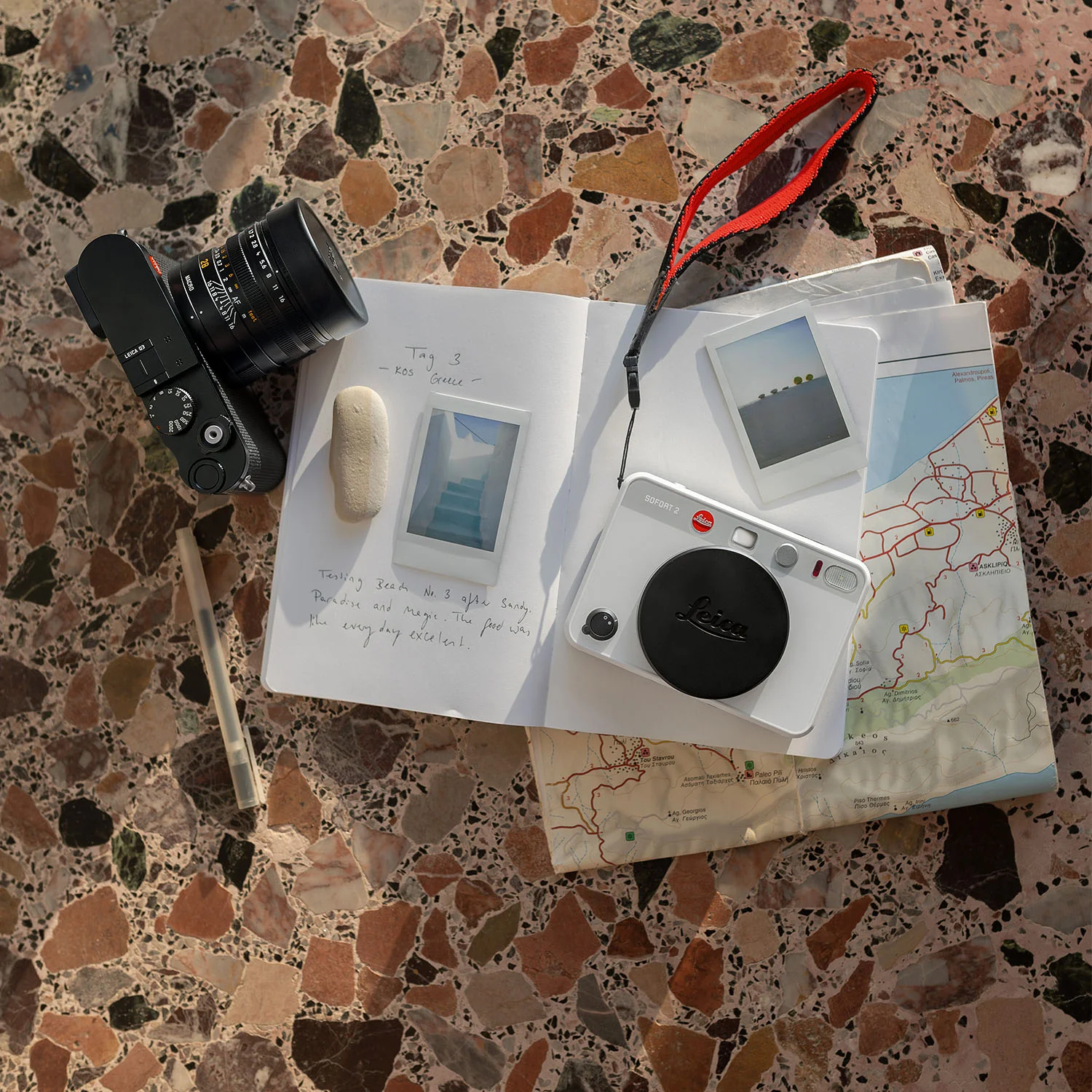 Leica Wrist Strap SOFORT, Black / Red - Image 2