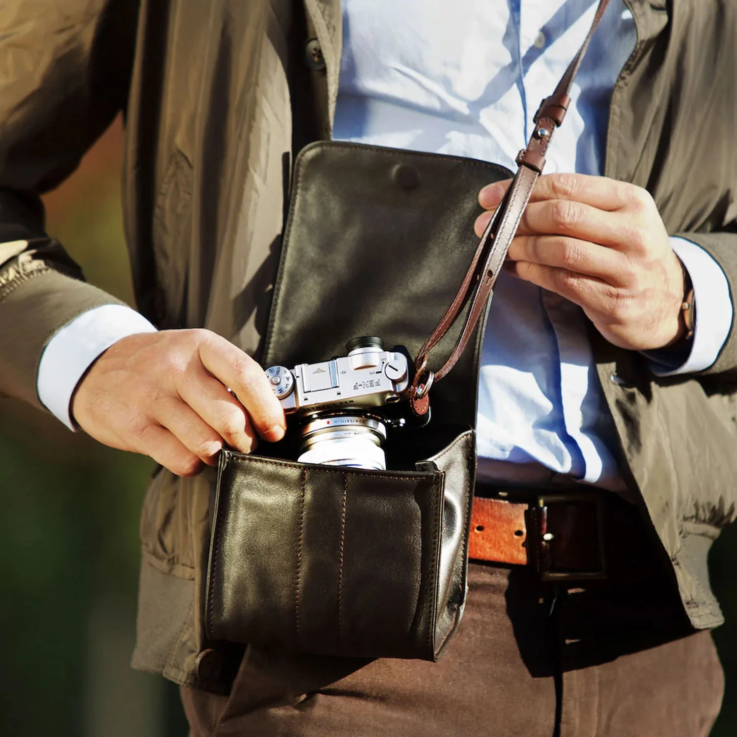 Oberwerth 1-Second Camera Holster - Black - Image 3