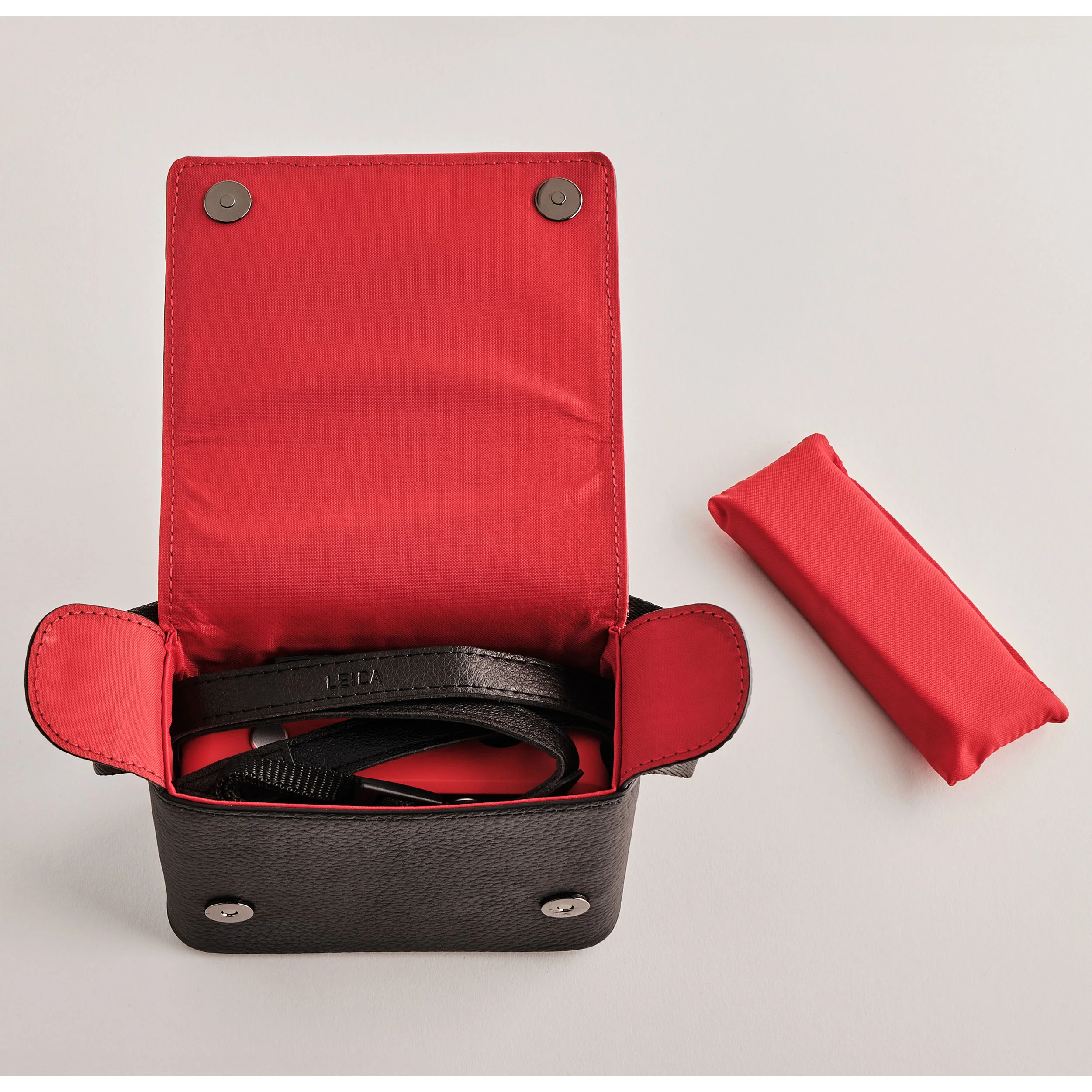 Oberwerth Microbag Leica Sofort 2 Case - Black - Image 4