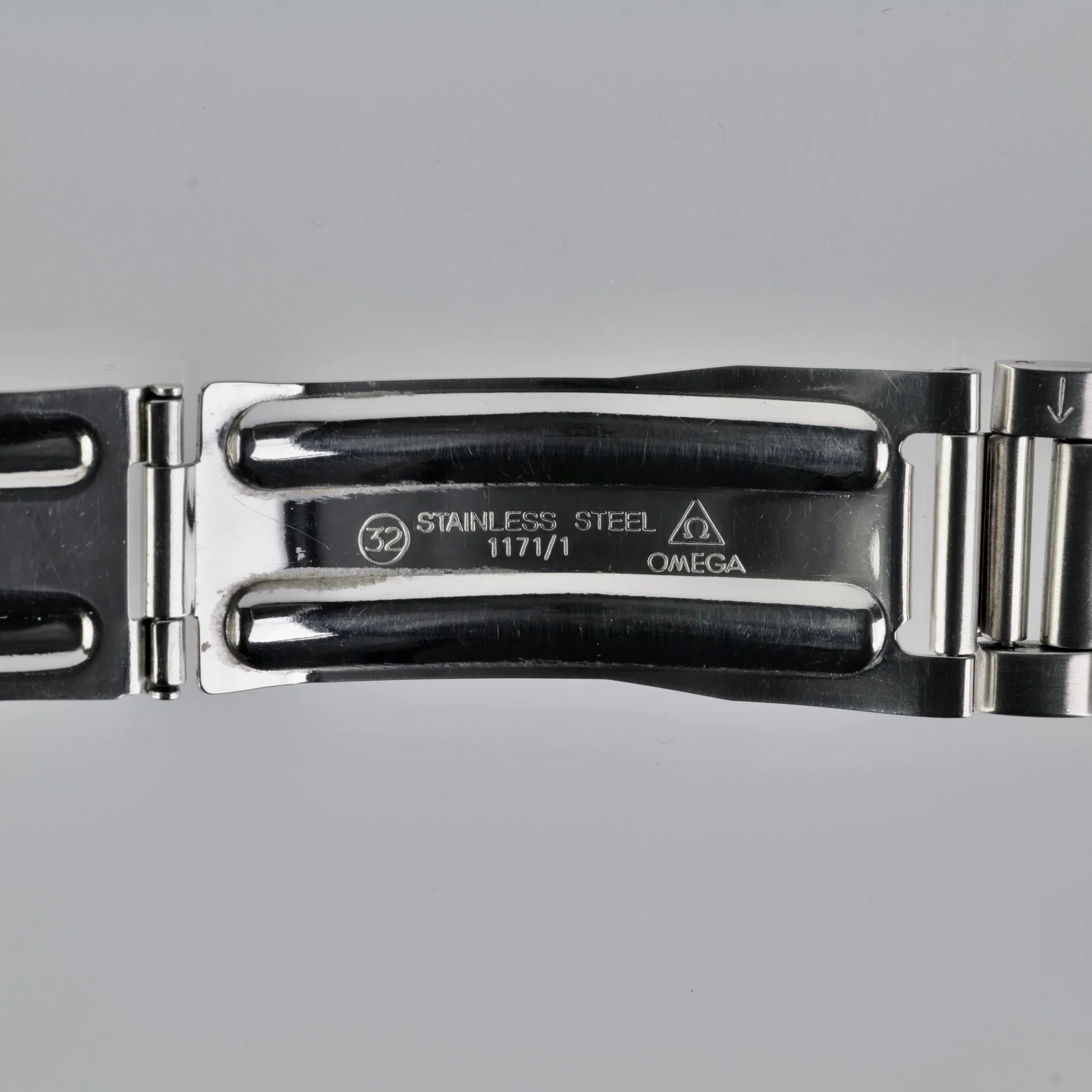 2005 Omega Speedmaster Ref 3570.50 77056935 - Image 11