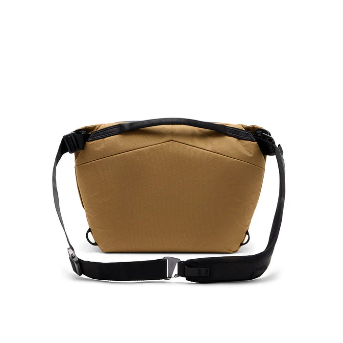 Peak Design Everyday Sling 6L v2 Coyote - Image 2