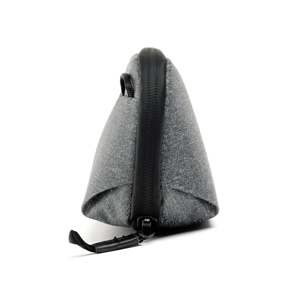 Peak Design Tech Pouch Small Charcoal - Image 5