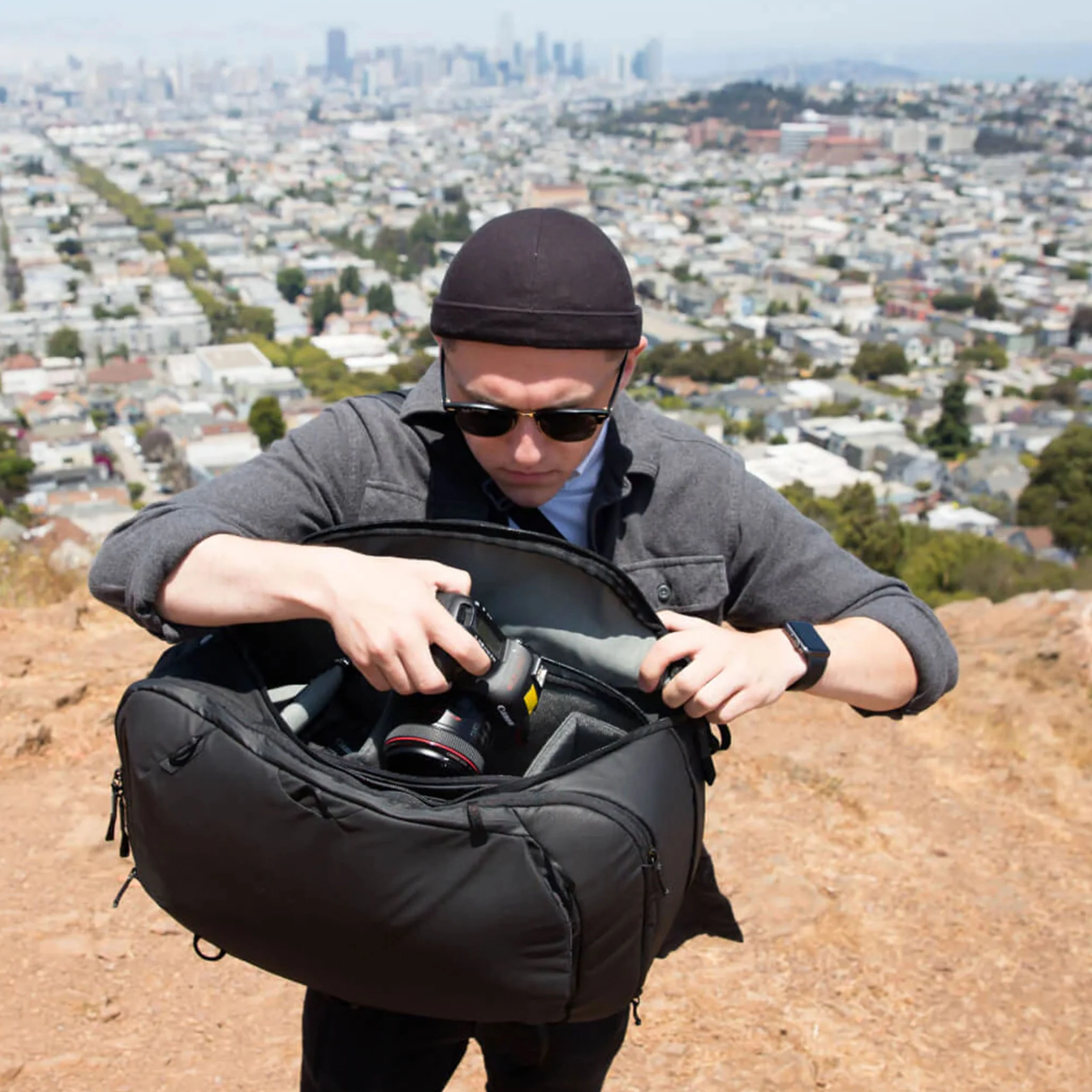 Peak Design Travel Backpack 45L - Black - Image 17