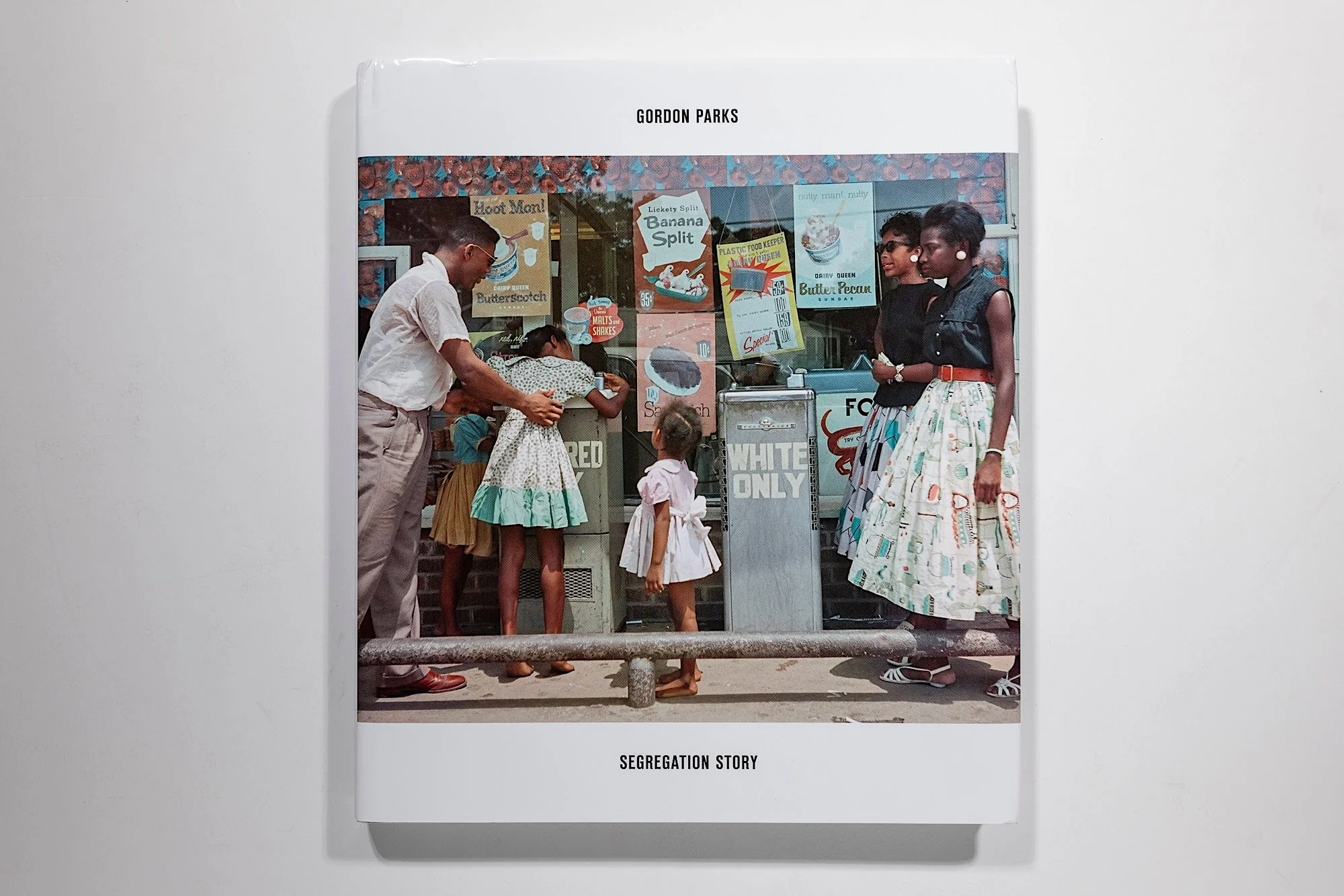 Segregation Story - Gordon Parks