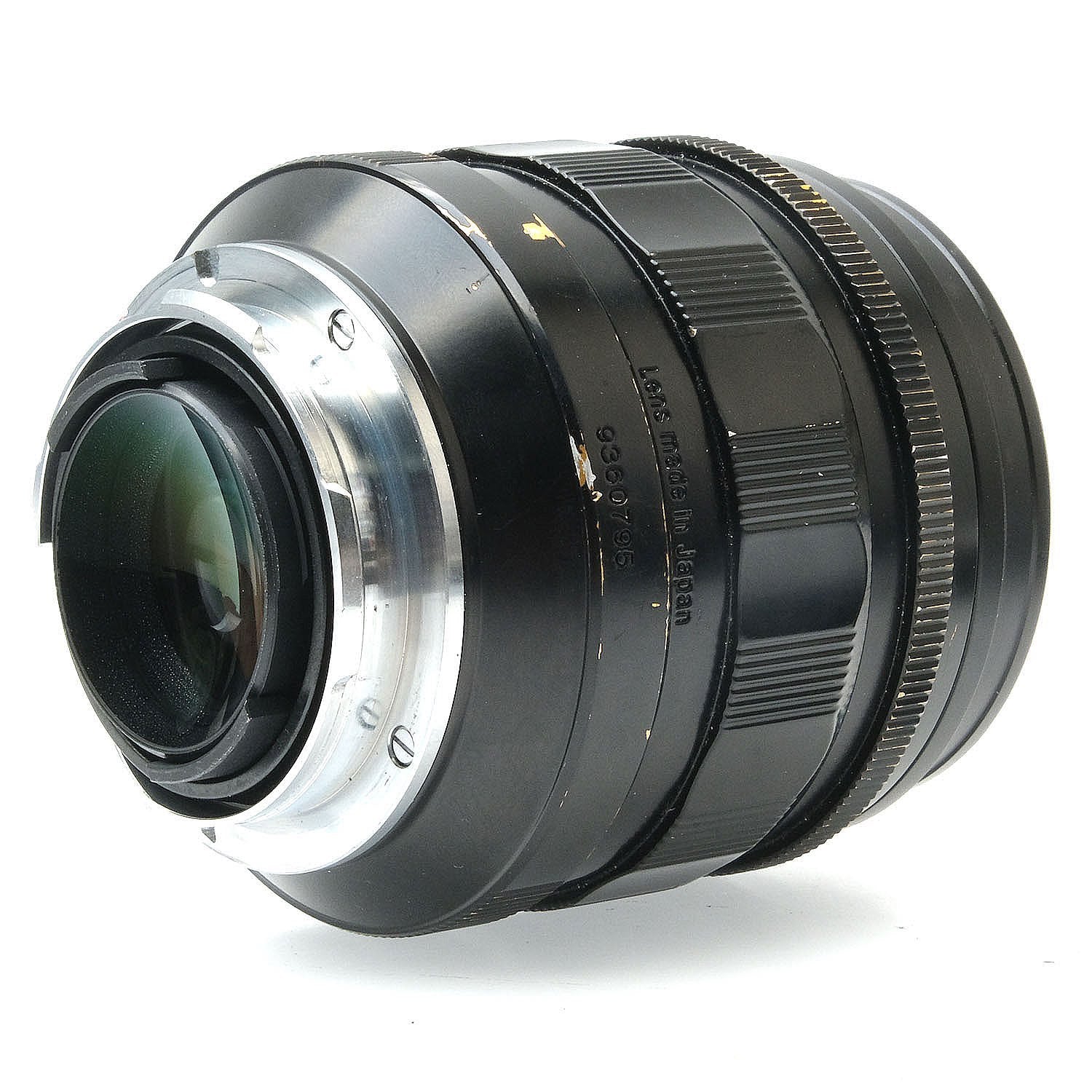 Voigtlander 35mm f1.2 Nokton Asph, Black, Hood 9360795 - Image 6