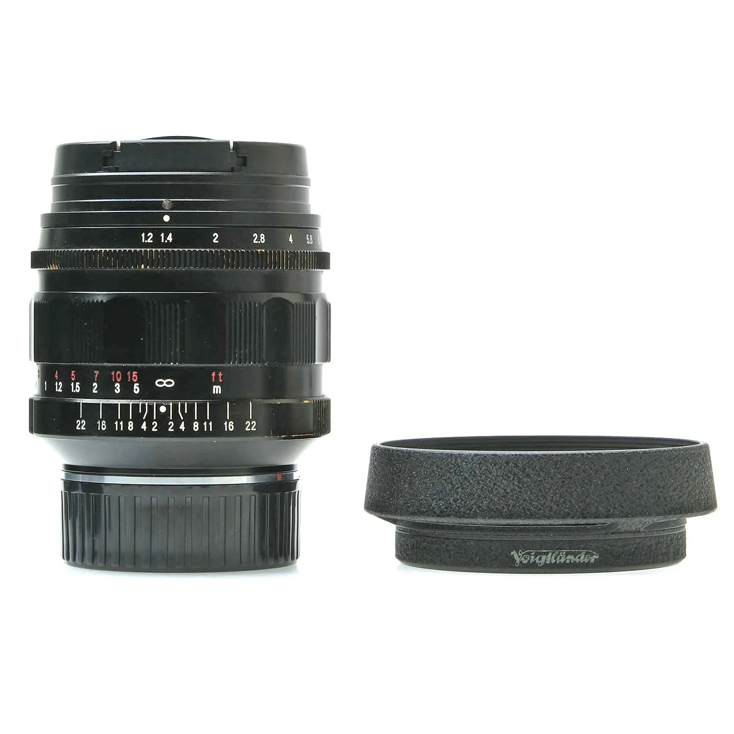 Voigtlander 35mm f1.2 Nokton Asph, Black, Hood 9360795 - Image 8